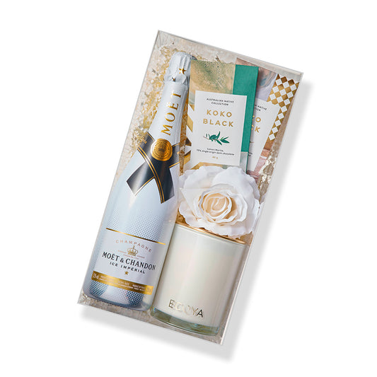 Moët Delight: Pearl Hue